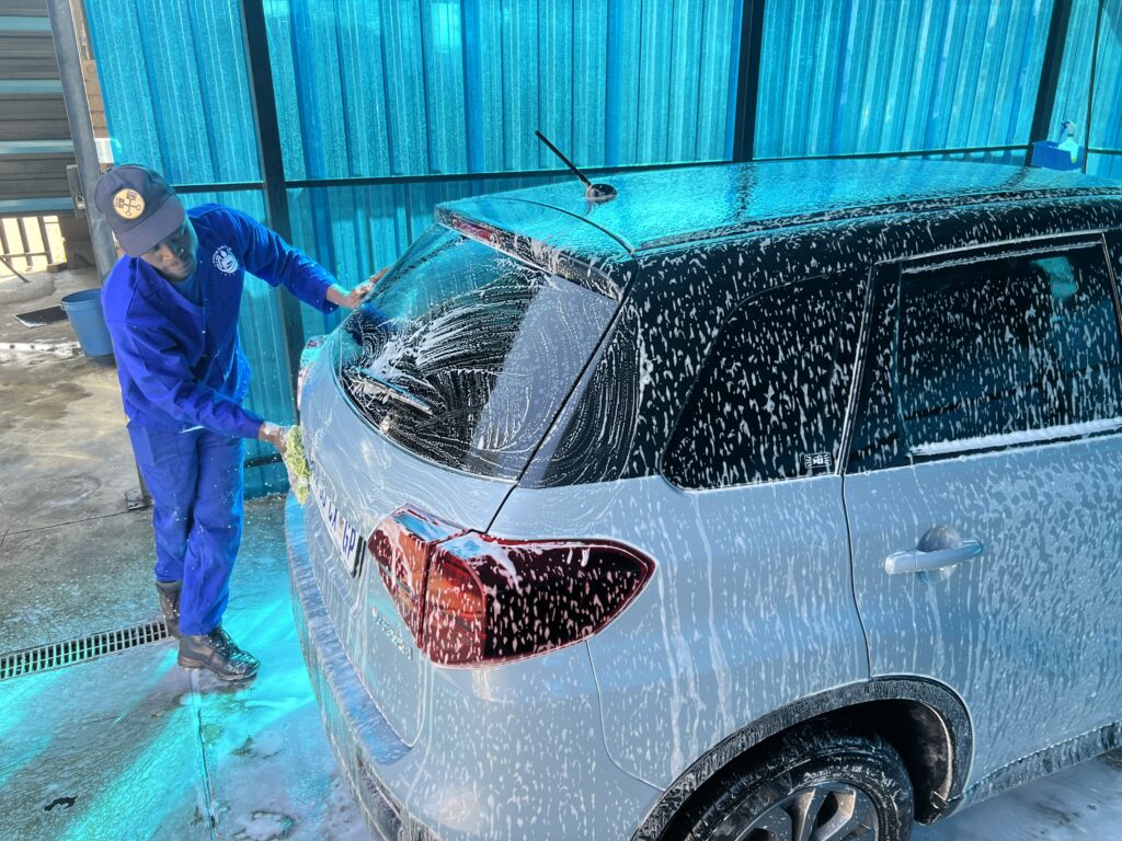 Signature Foam Wash in Action at Aqua Dazzle Fourways